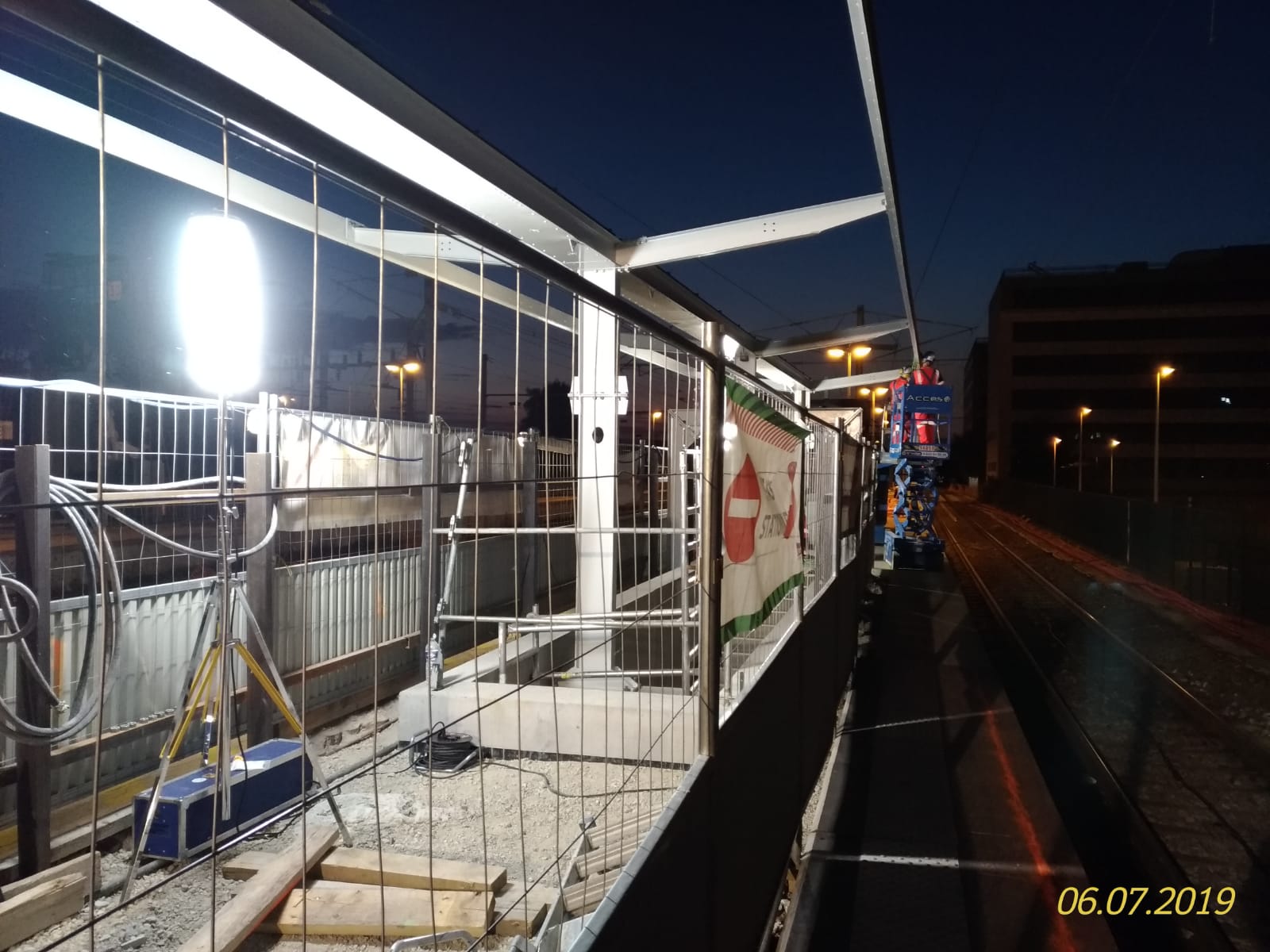 Abris des quais Gare de Poissy — 4